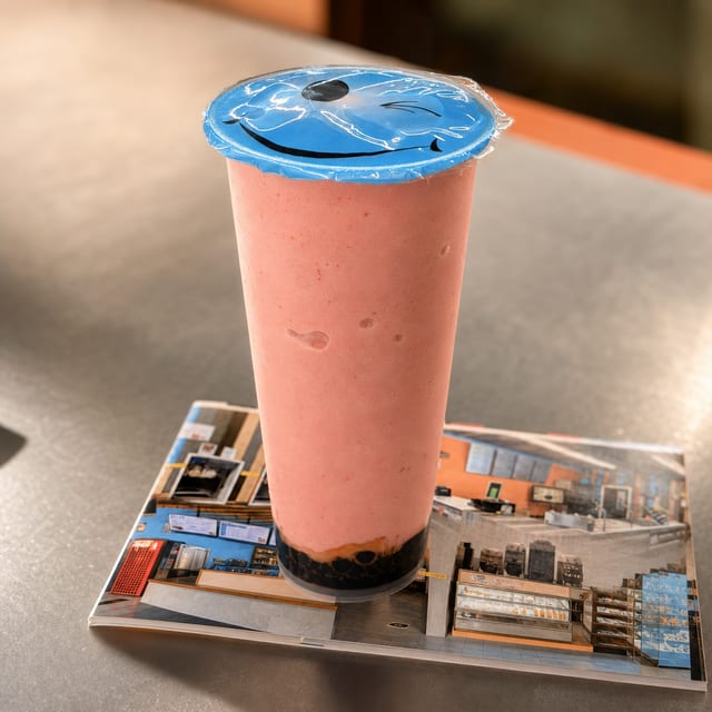 Strawberry Cream Blend Smoothie.