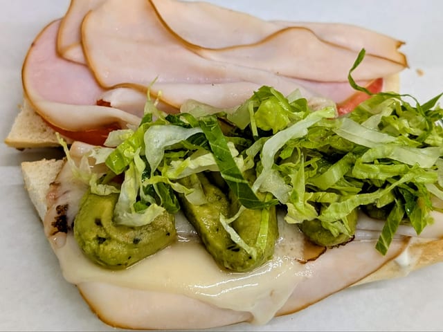 Sandwiches & Salads